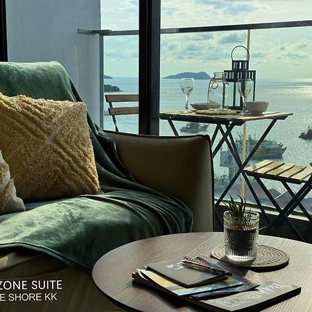 The Shore Cbd Kota Kinabalu By Laxzone Suite Zewnętrze zdjęcie