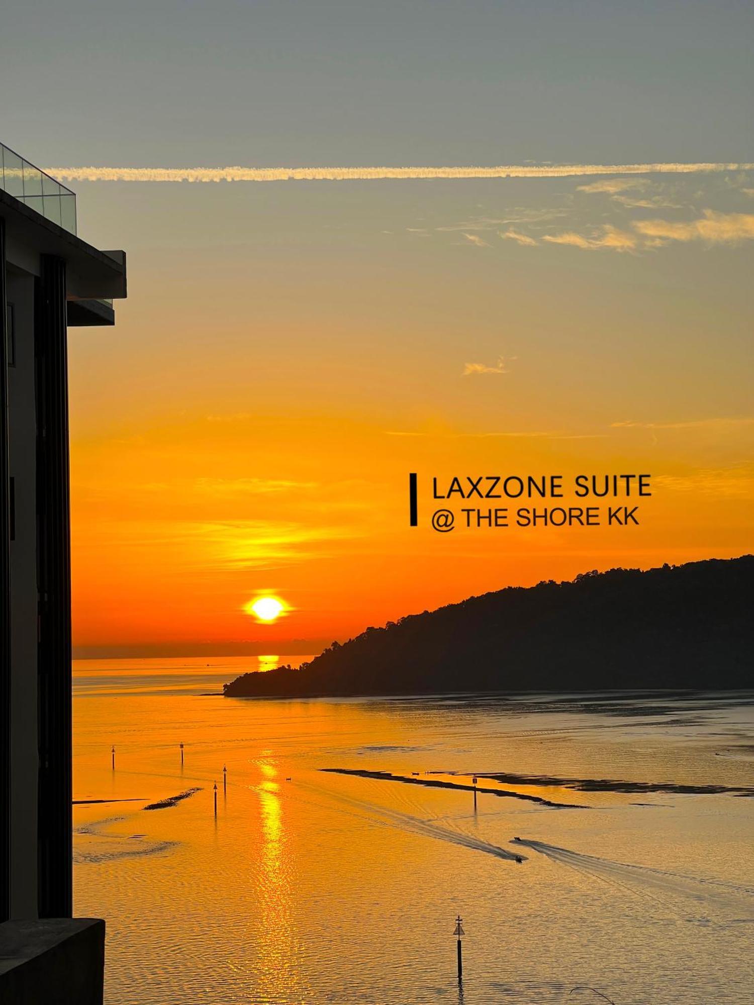 The Shore Cbd Kota Kinabalu By Laxzone Suite Zewnętrze zdjęcie