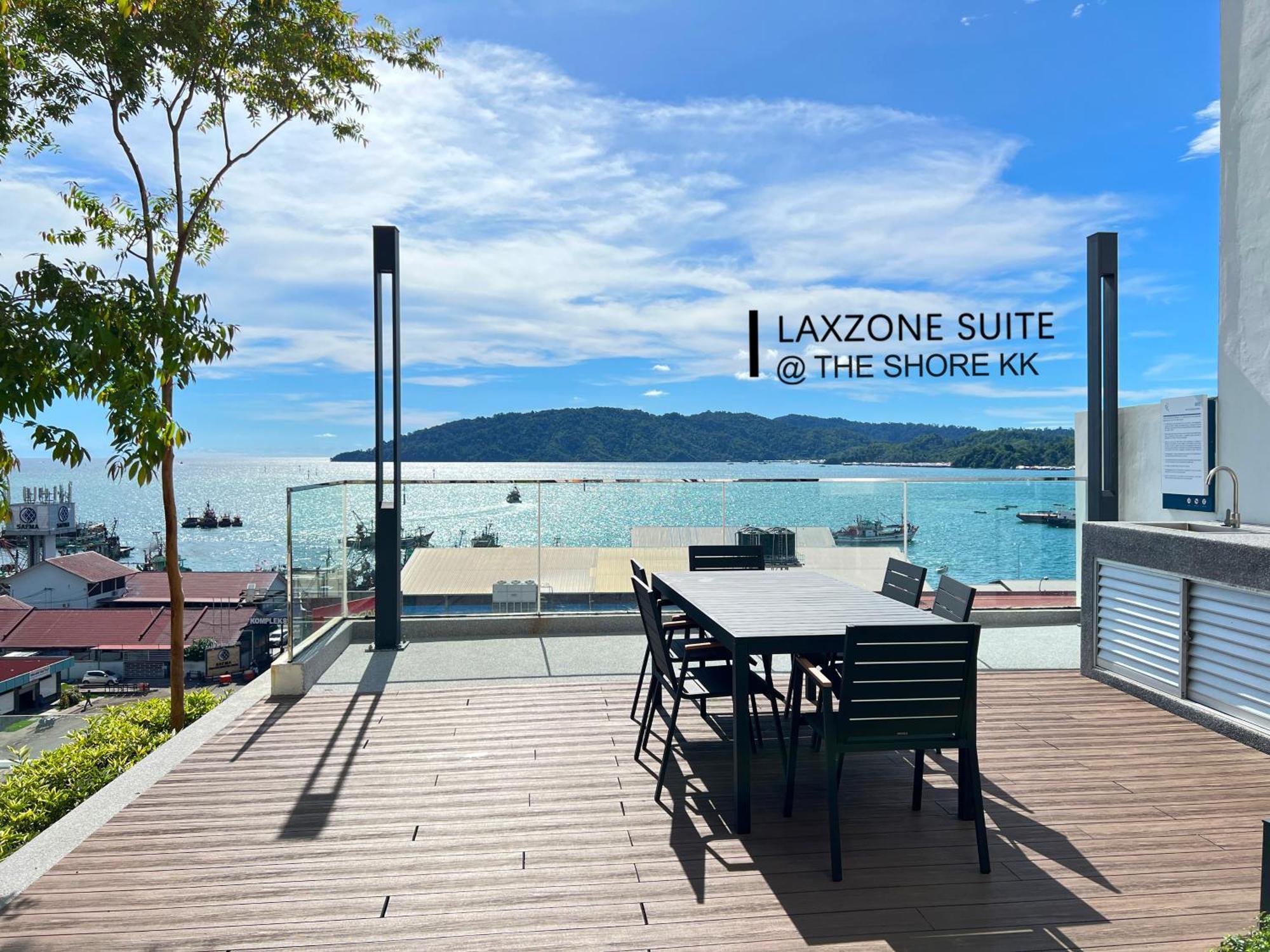 The Shore Cbd Kota Kinabalu By Laxzone Suite Zewnętrze zdjęcie