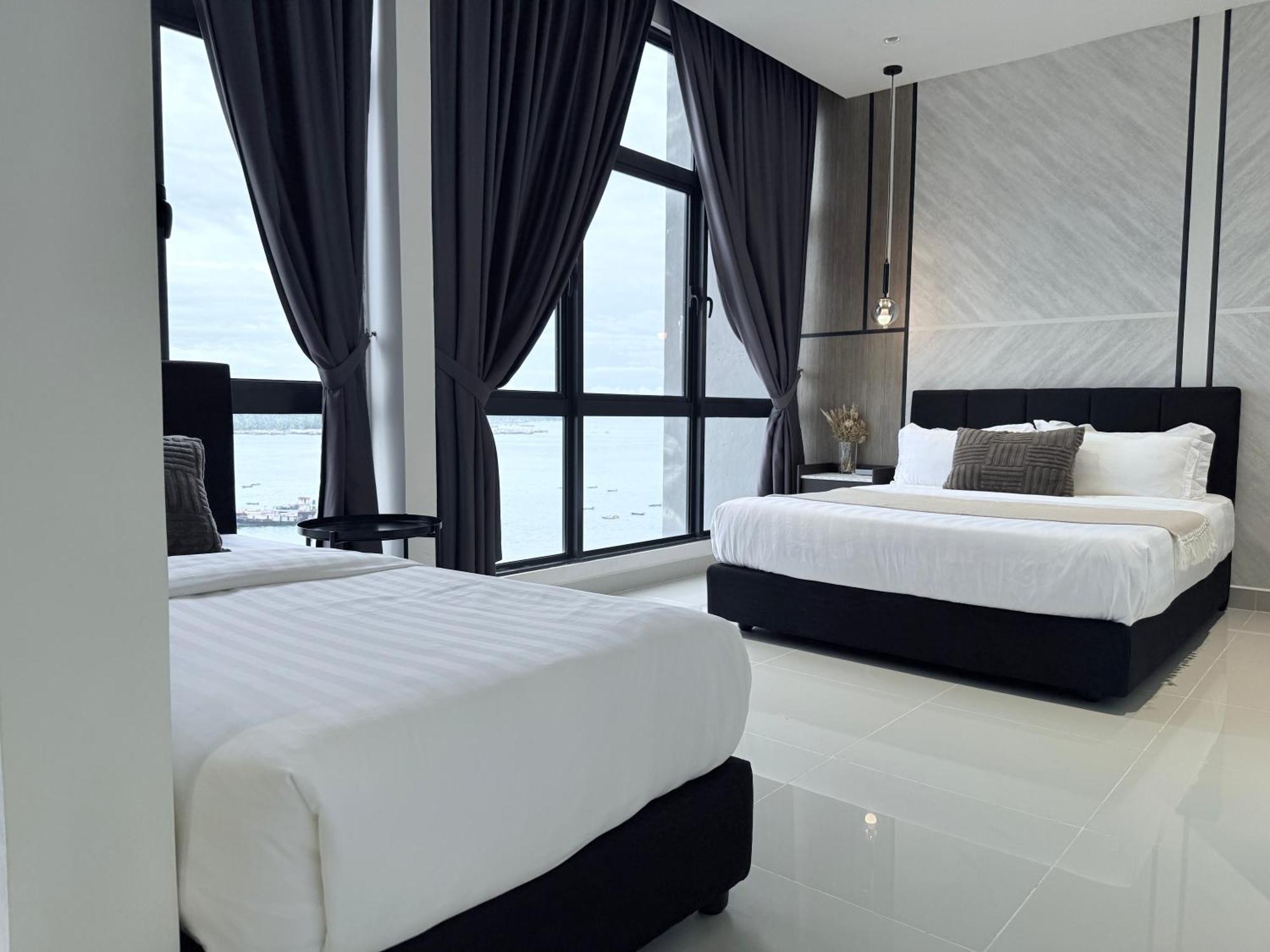 The Shore Cbd Kota Kinabalu By Laxzone Suite Zewnętrze zdjęcie